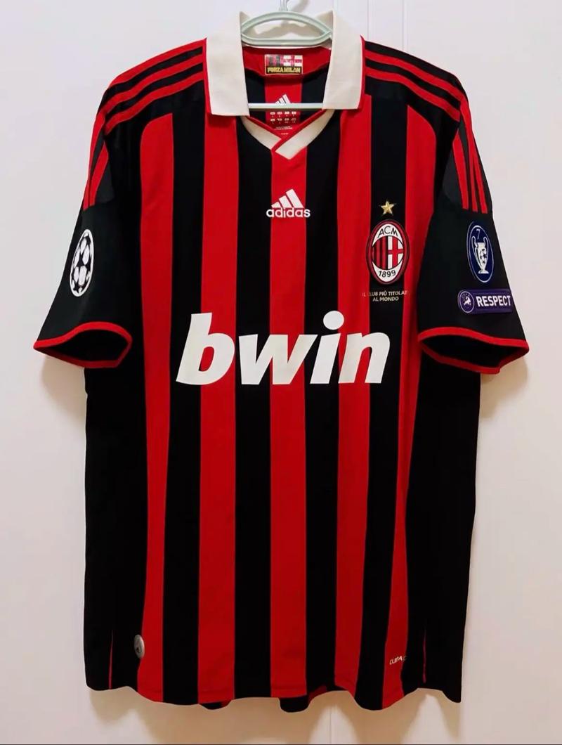 利物浦确认不放走萨拉赫，他将继续留在球队，尽管表现不佳。（利物浦确认萨拉赫继续留队，表现低迷不影响去留）