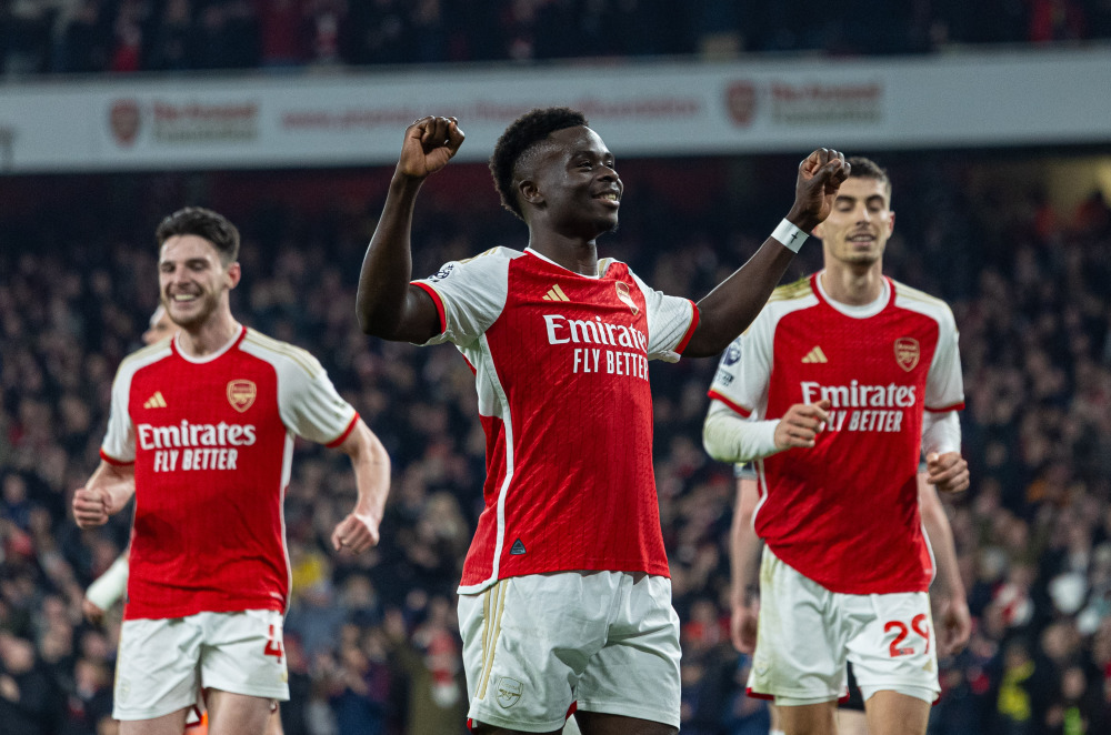 观战台：枪手苦战维拉+曼城遇黑马 梅西冲击生涯第47冠（前瞻：阿森纳鏖战维拉，曼城对阵黑马，梅西冲击生涯第47冠）